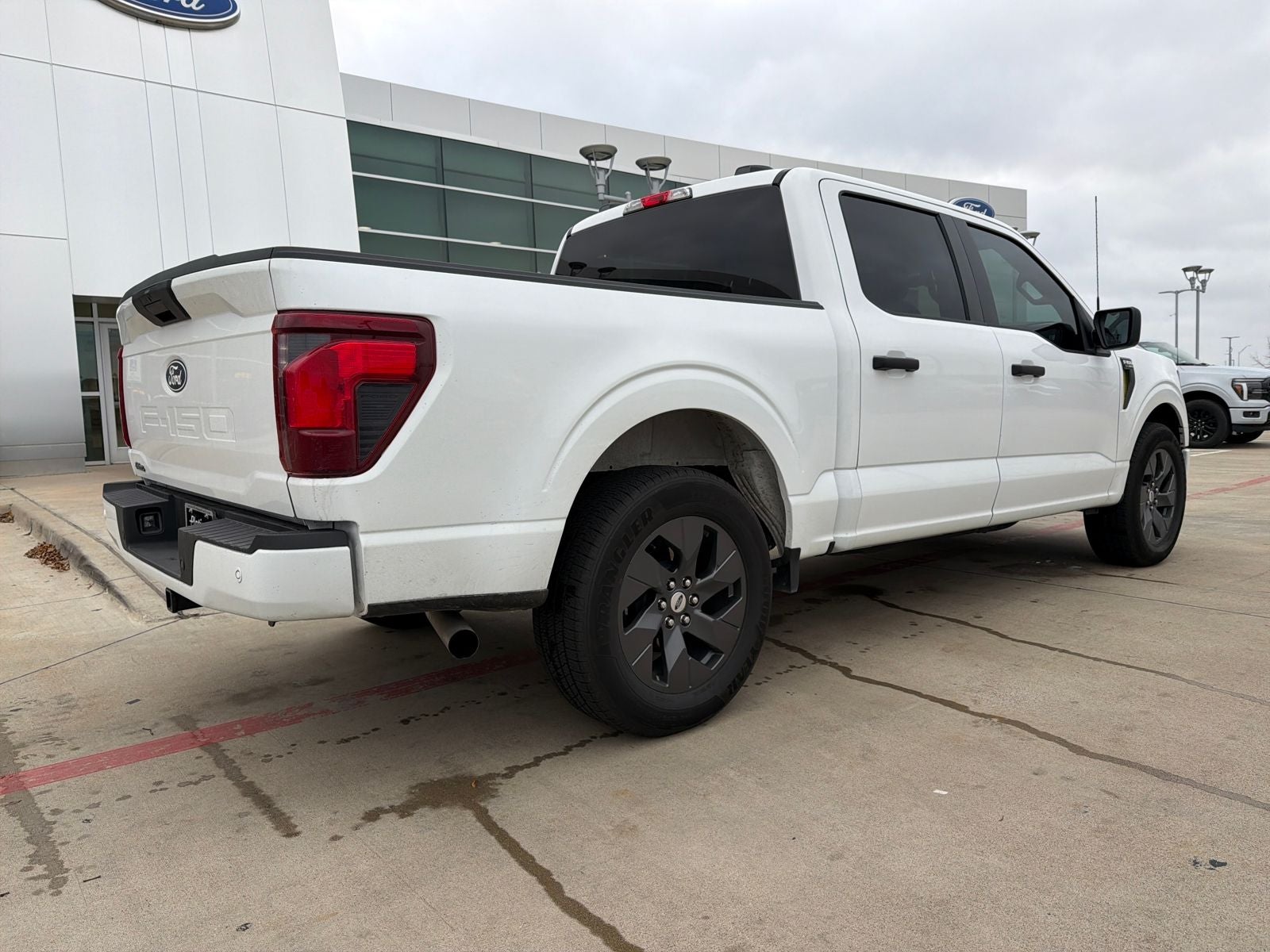 2025 Ford F-150 STX