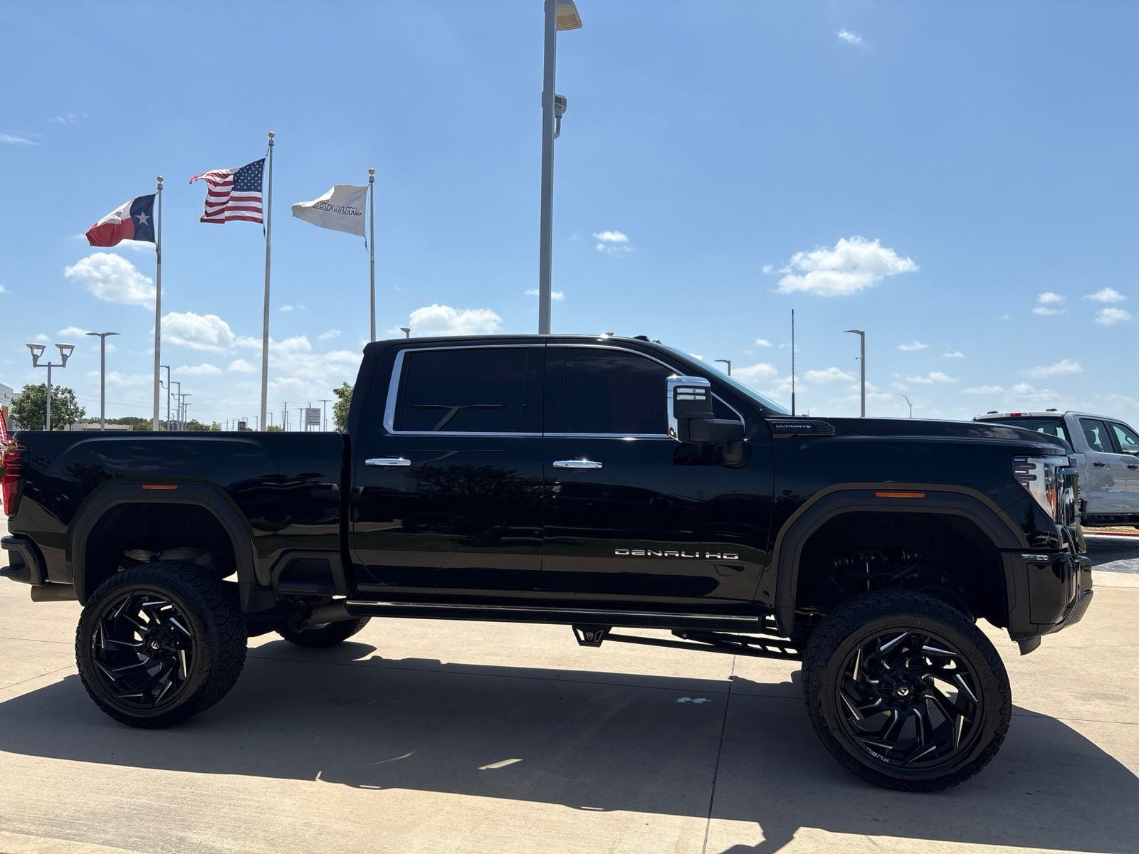 2024 GMC Sierra 2500HD Denali Ultimate