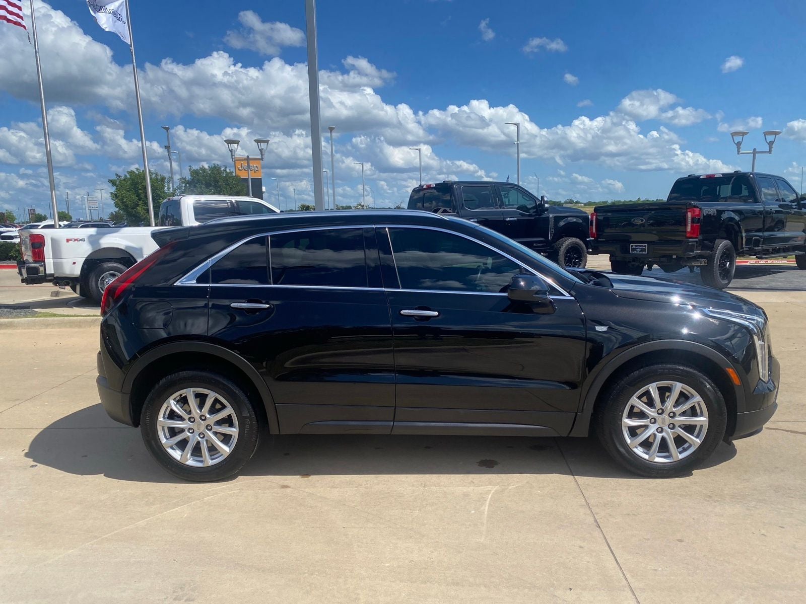 2023 Cadillac XT4 Luxury