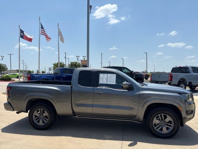 2025 Nissan Frontier SV