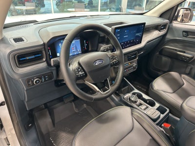 2025 Ford Maverick LOBO