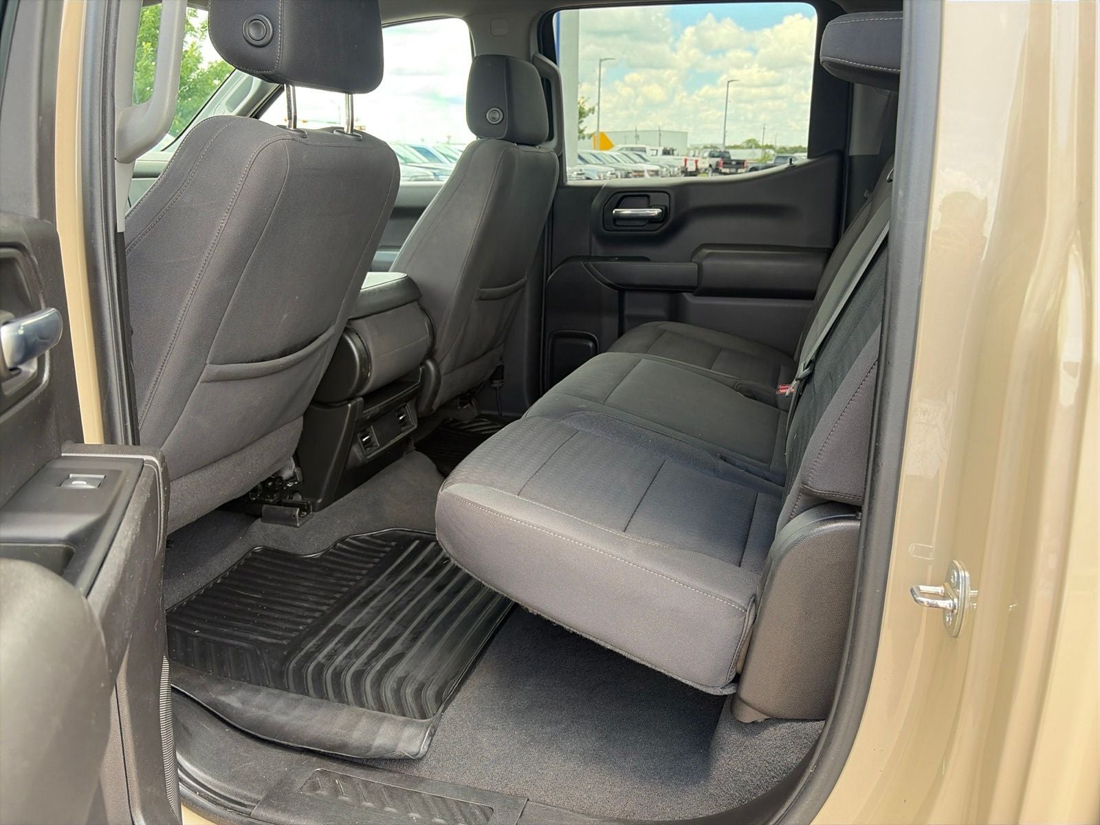 2022 Chevrolet Silverado 1500 Custom Trail Boss