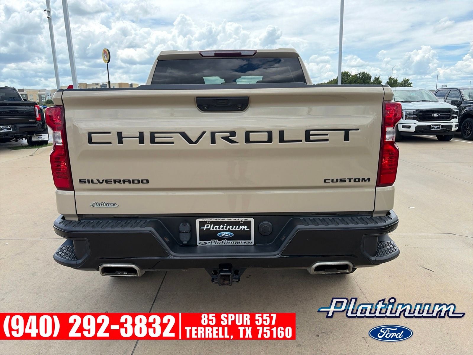 2022 Chevrolet Silverado 1500 Custom Trail Boss