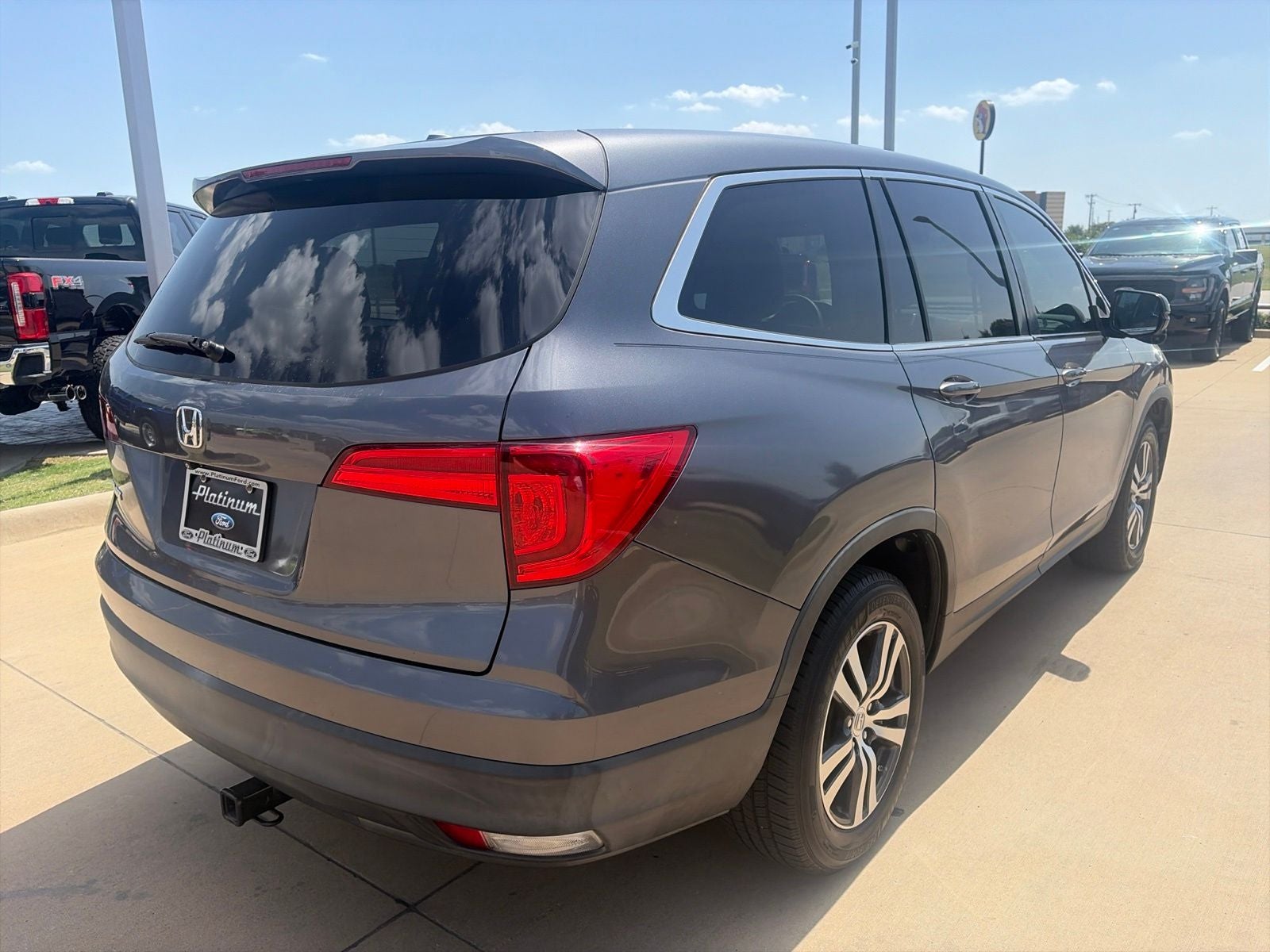 2016 Honda Pilot EX w/Honda Sensing