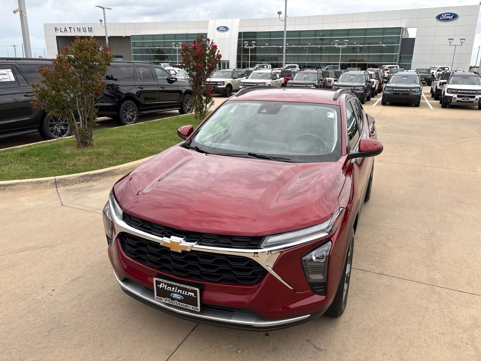 2024 Chevrolet Trax LT