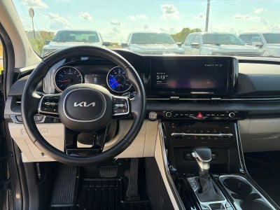 2024 Kia Carnival EX