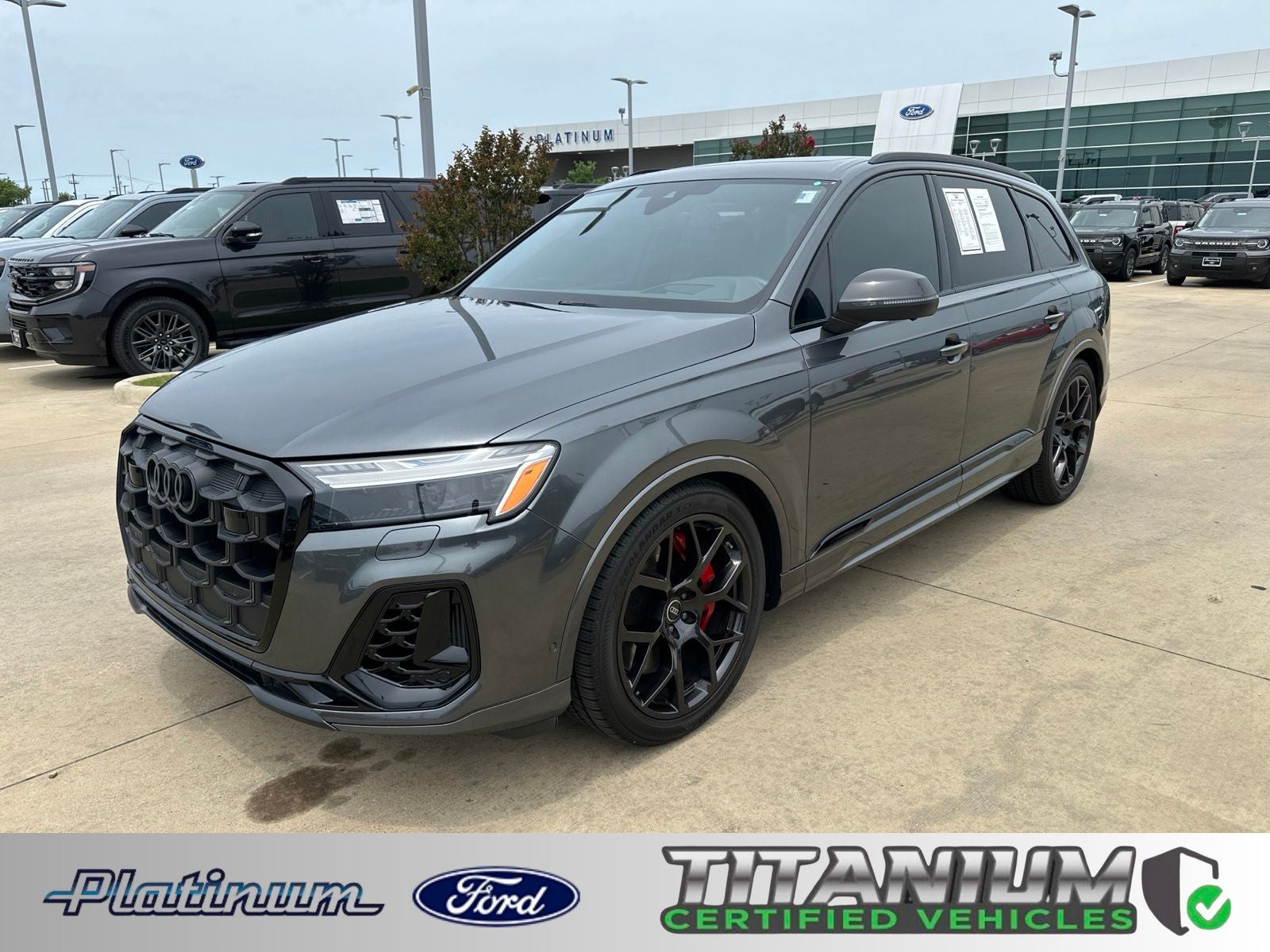 2025 Audi SQ7 Prestige quattro