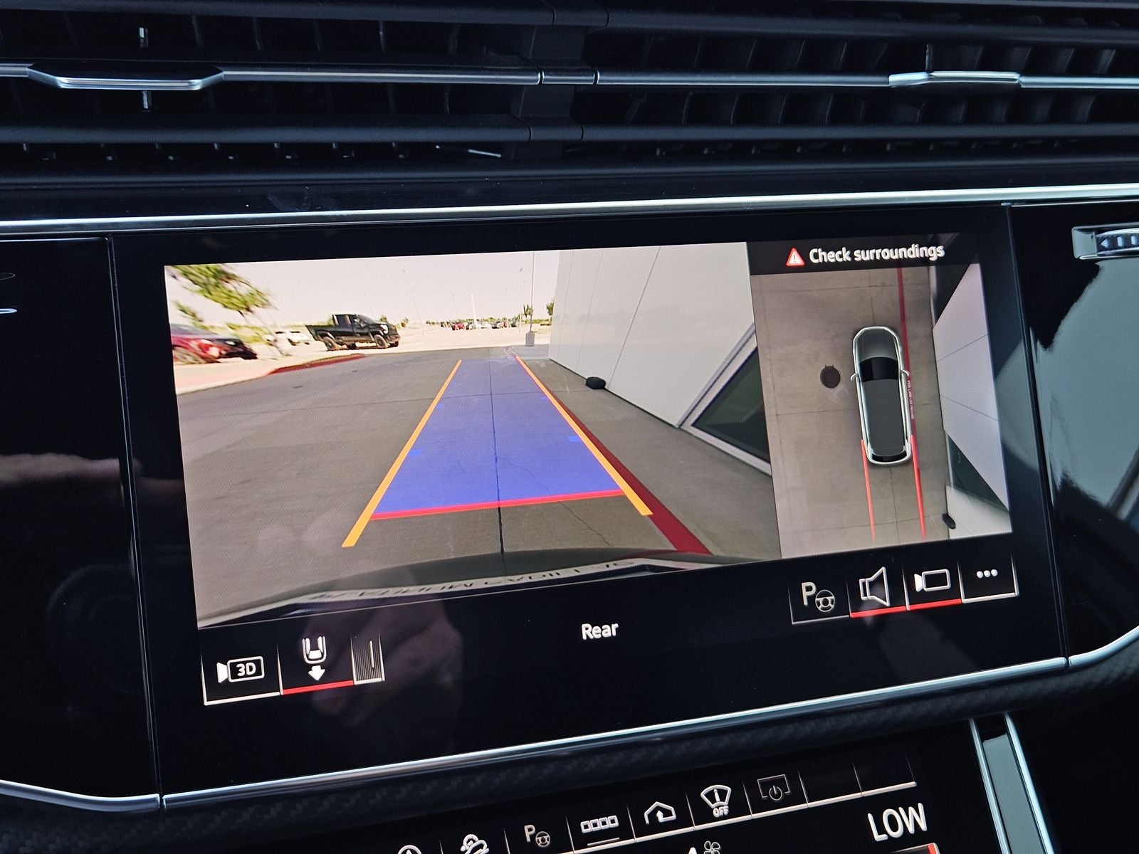 2025 Audi SQ7 Prestige quattro