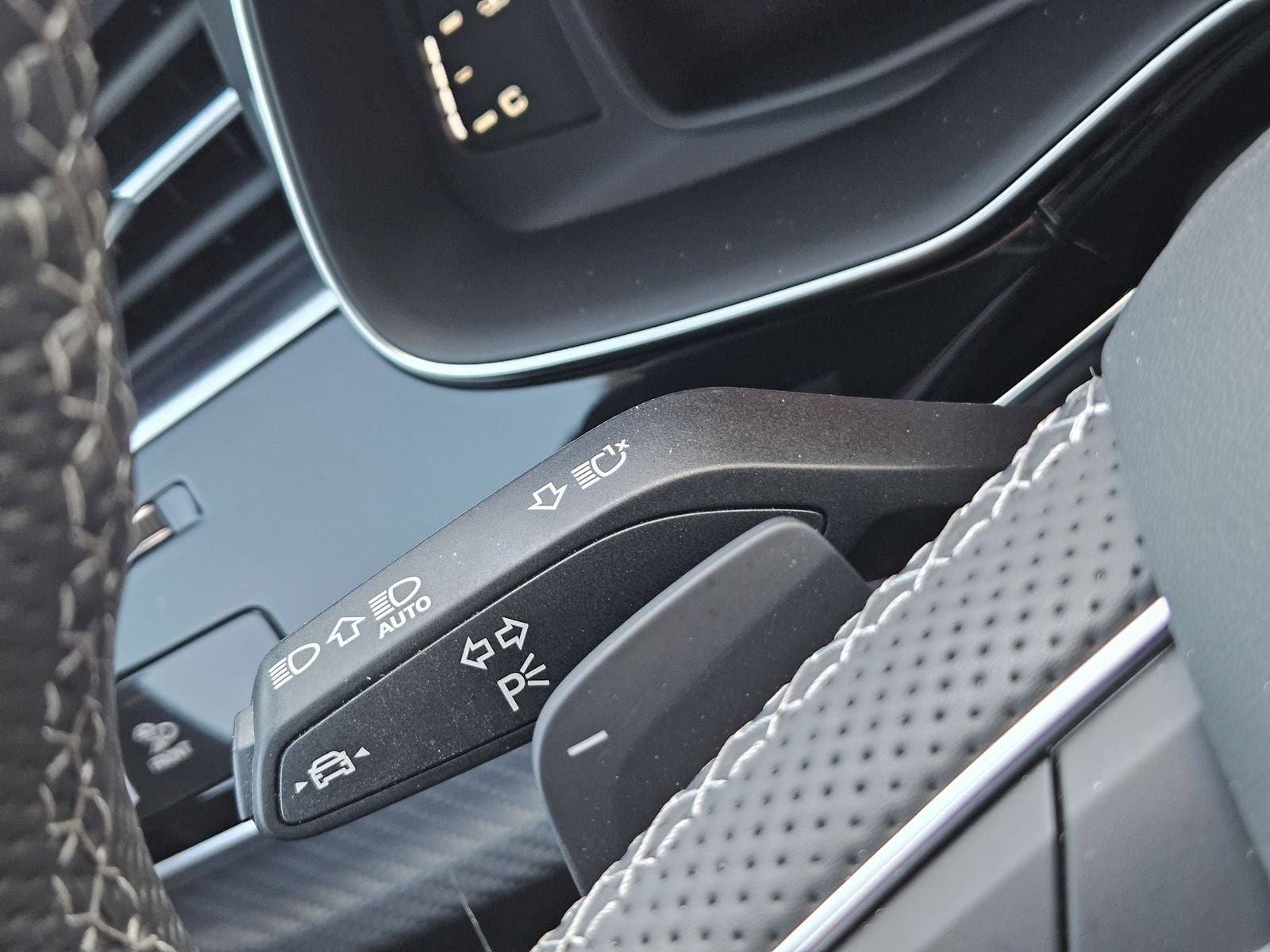 2025 Audi SQ7 Prestige quattro