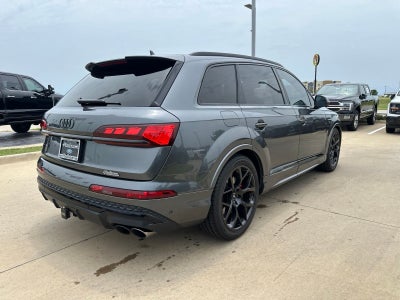 2025 Audi SQ7 Prestige quattro