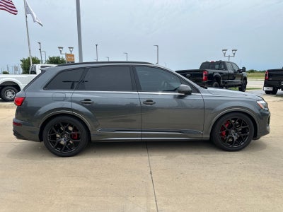 2025 Audi SQ7 Prestige quattro