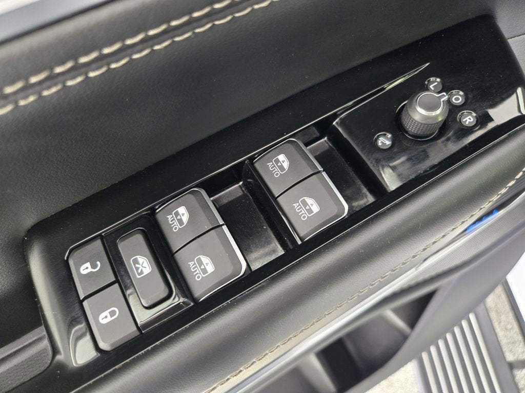 2024 Jeep Grand Wagoneer Series II Obsidian