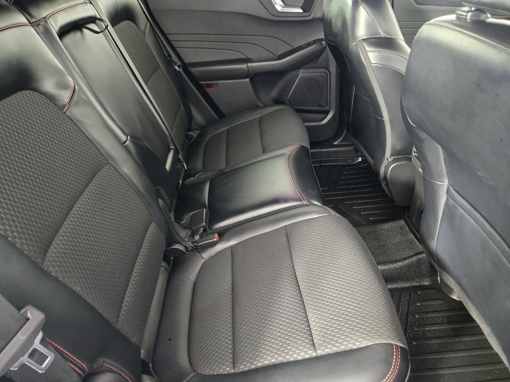 2023 Ford Escape ST-Line Elite