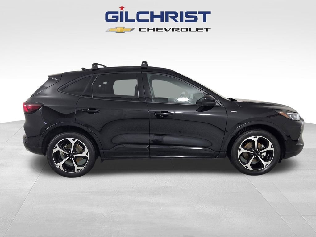 2023 Ford Escape ST-Line Elite
