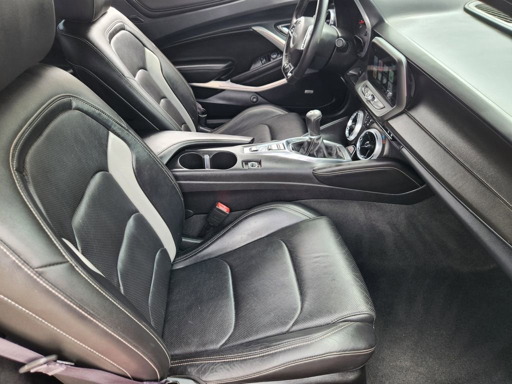 2016 Chevrolet Camaro 2LT