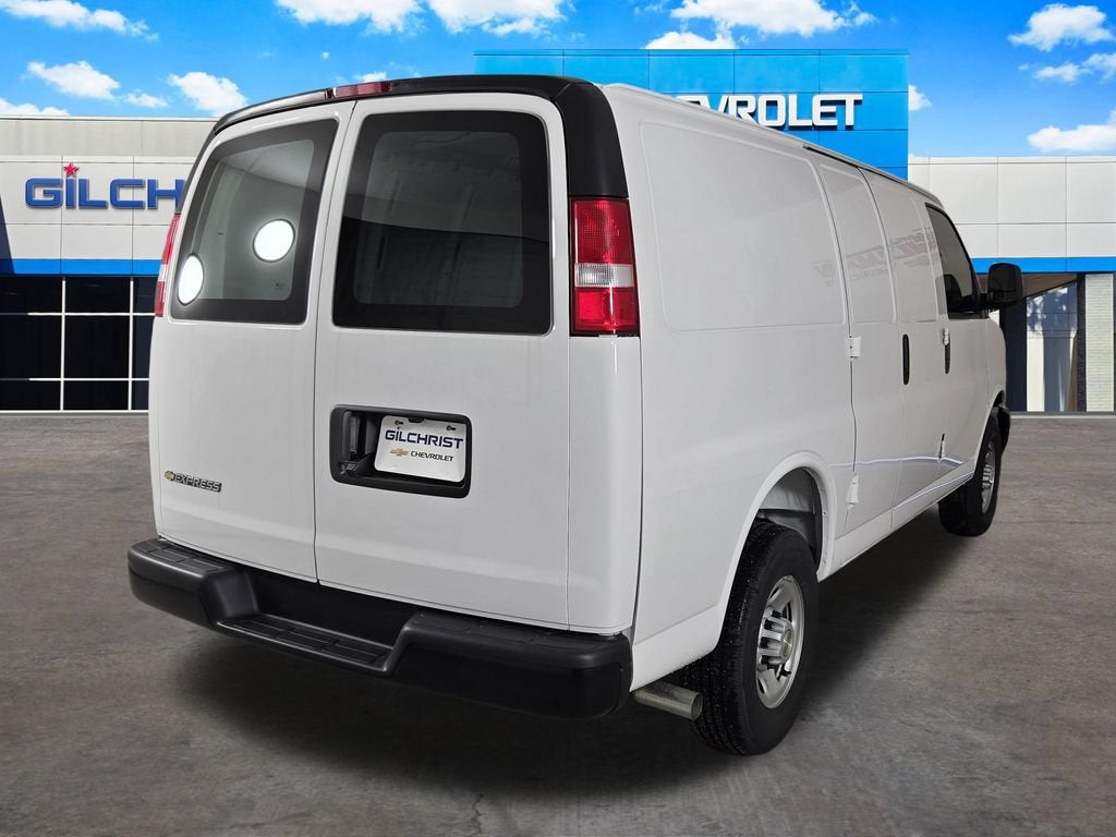 2026 Chevrolet Express Cargo WT