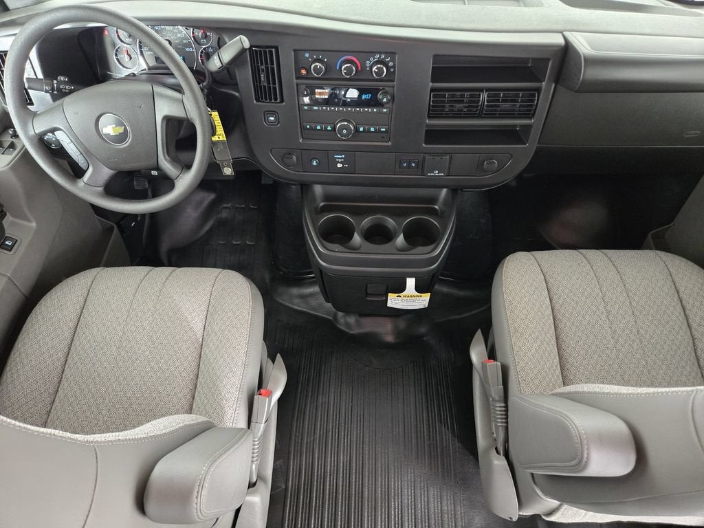 2026 Chevrolet Express Cargo WT