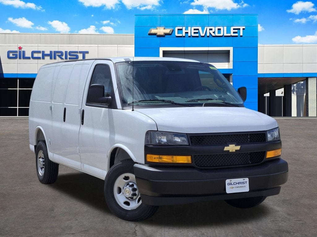 2026 Chevrolet Express Cargo WT