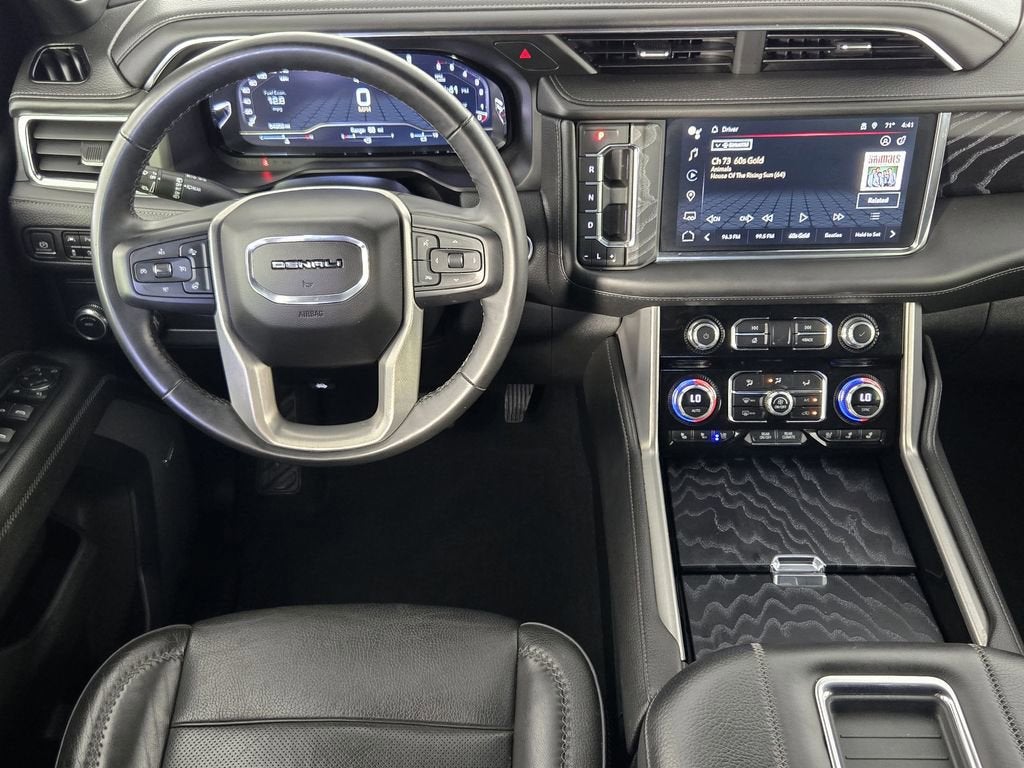 2023 GMC Yukon XL Denali