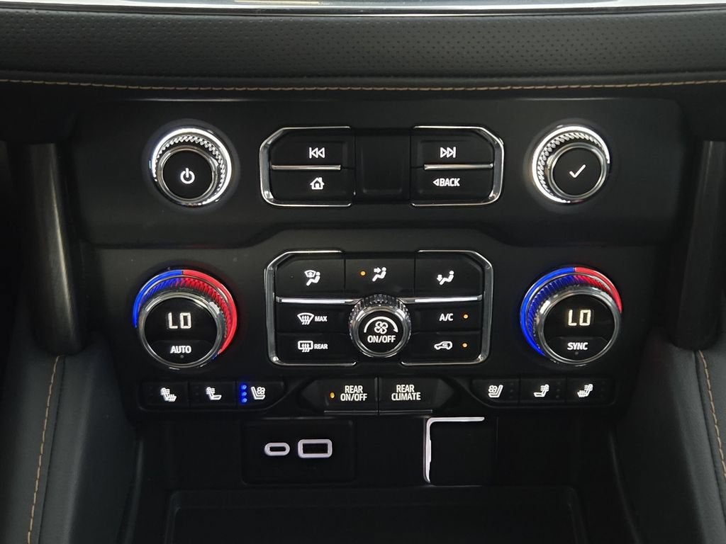 2024 GMC Yukon AT4