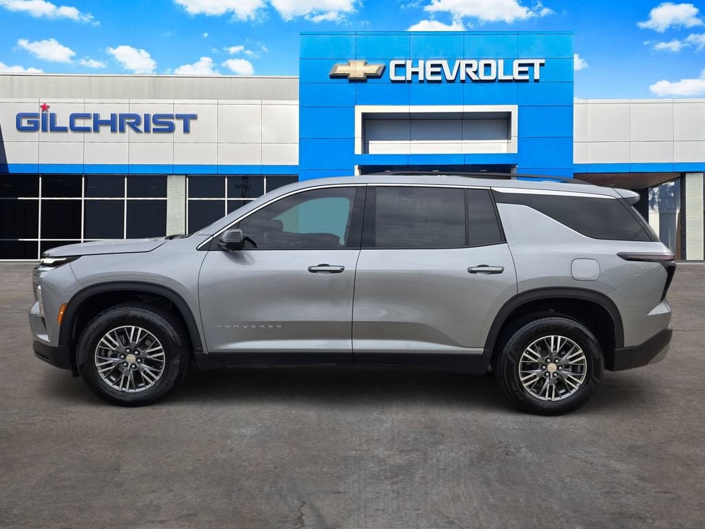 2024 Chevrolet Traverse LT
