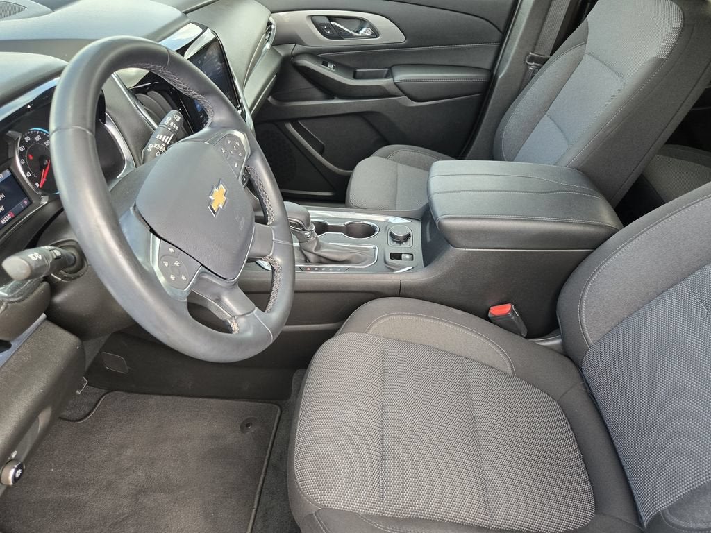 2024 Chevrolet Traverse LT