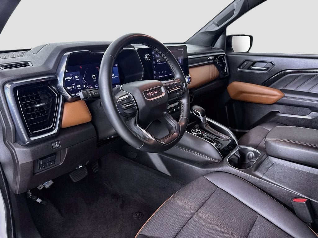 2024 GMC Canyon AT4