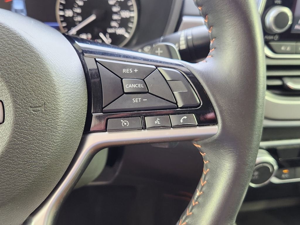 2025 Nissan Altima SR