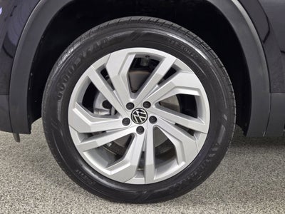2023 Volkswagen Atlas 2.0T SE w/Technology
