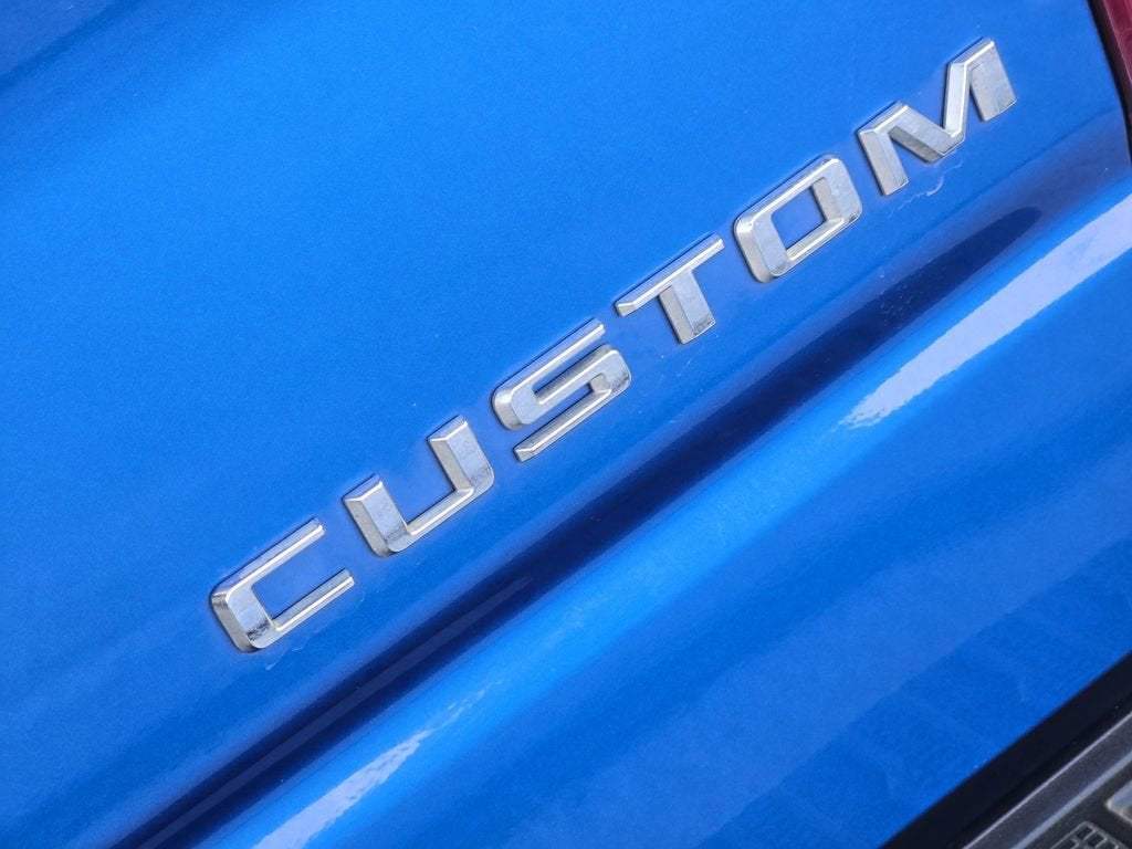 2022 Chevrolet Silverado 1500 Custom