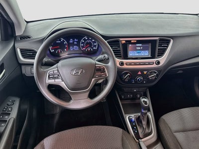 2022 Hyundai Accent SE