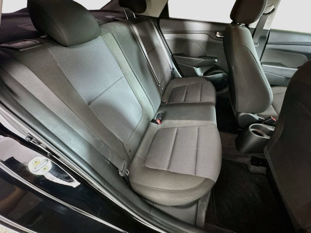 2022 Hyundai Accent SE