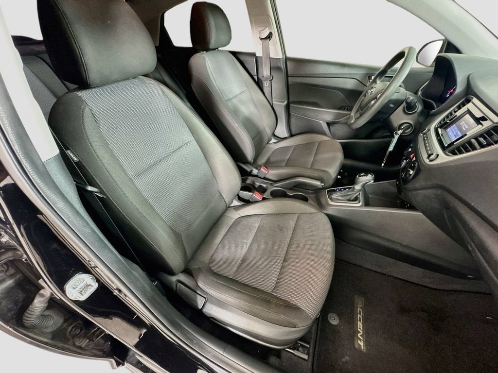 2022 Hyundai Accent SE