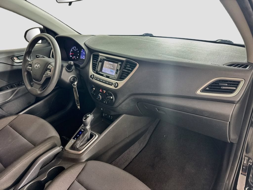 2022 Hyundai Accent SE