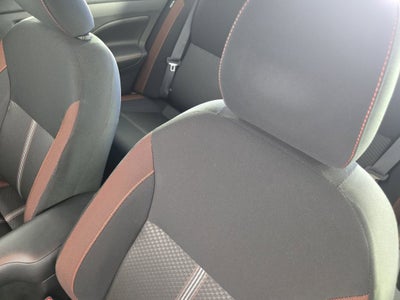 2023 Nissan Versa SR