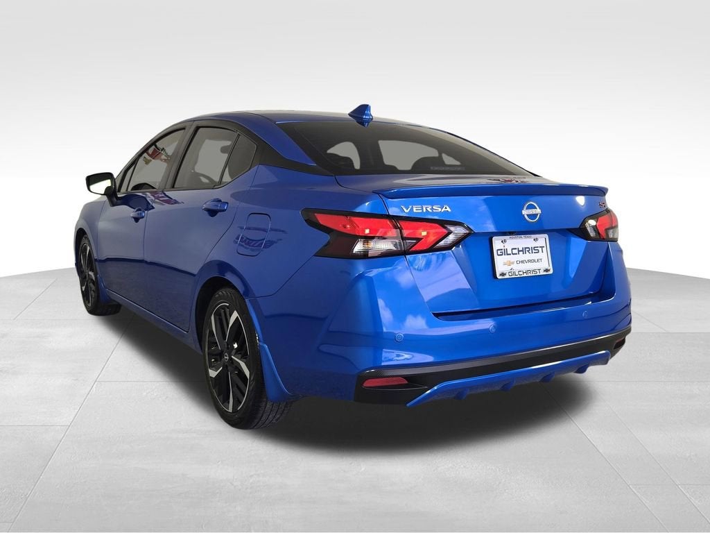 2023 Nissan Versa SR
