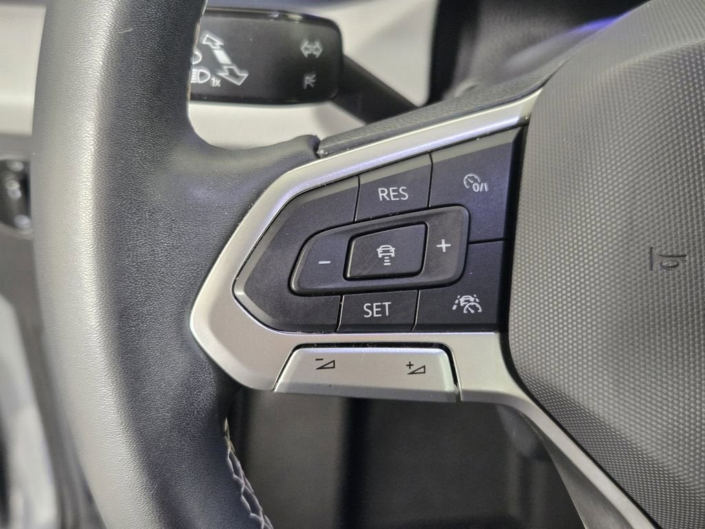 2023 Volkswagen Taos SE