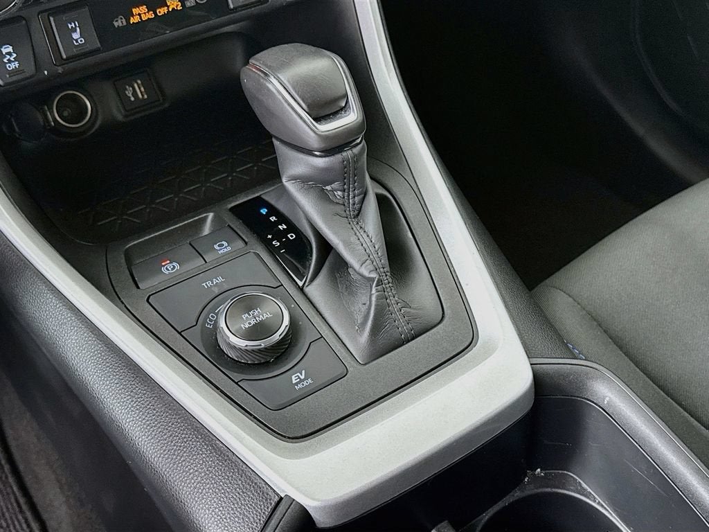 2023 Toyota RAV4 Hybrid SE
