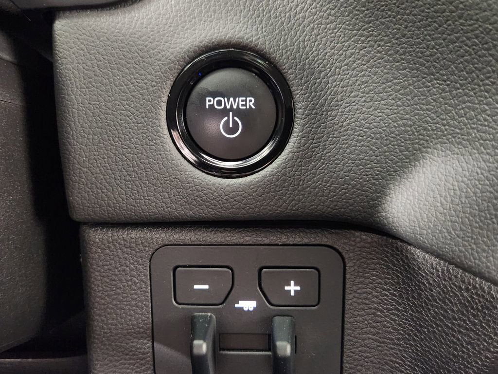 2025 Toyota Tundra 4WD Limited Hybrid
