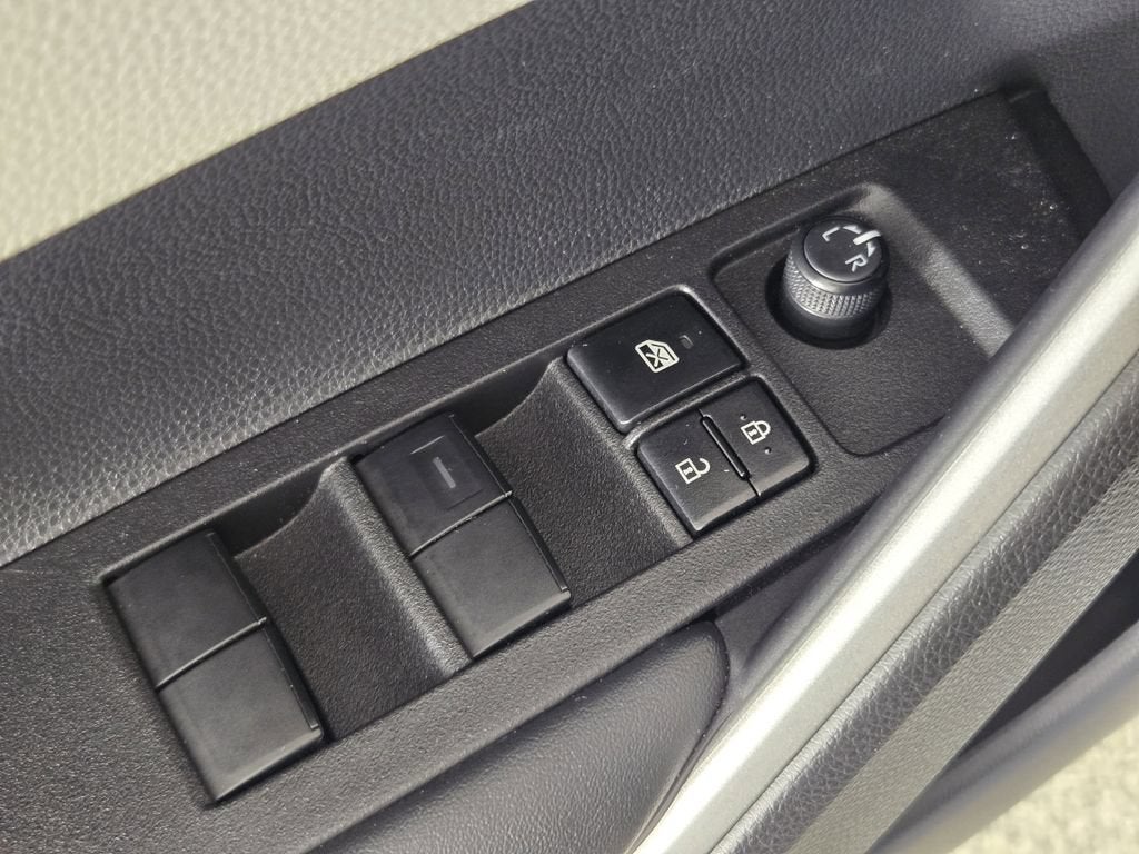 2025 Toyota Corolla Cross L