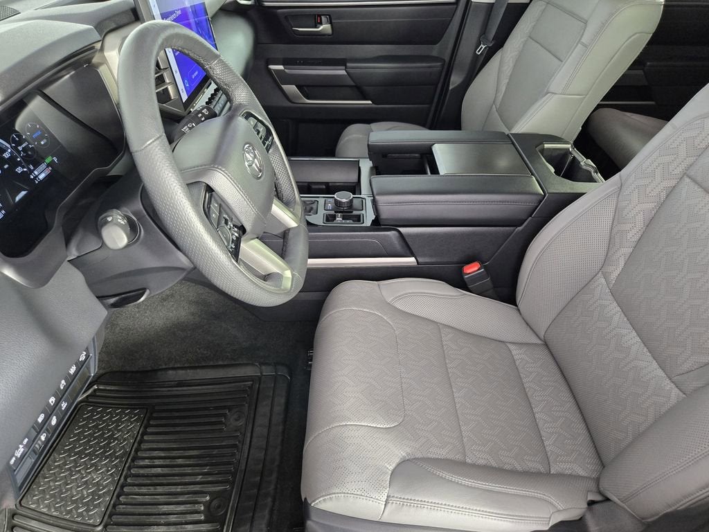 2024 Toyota Sequoia SR5