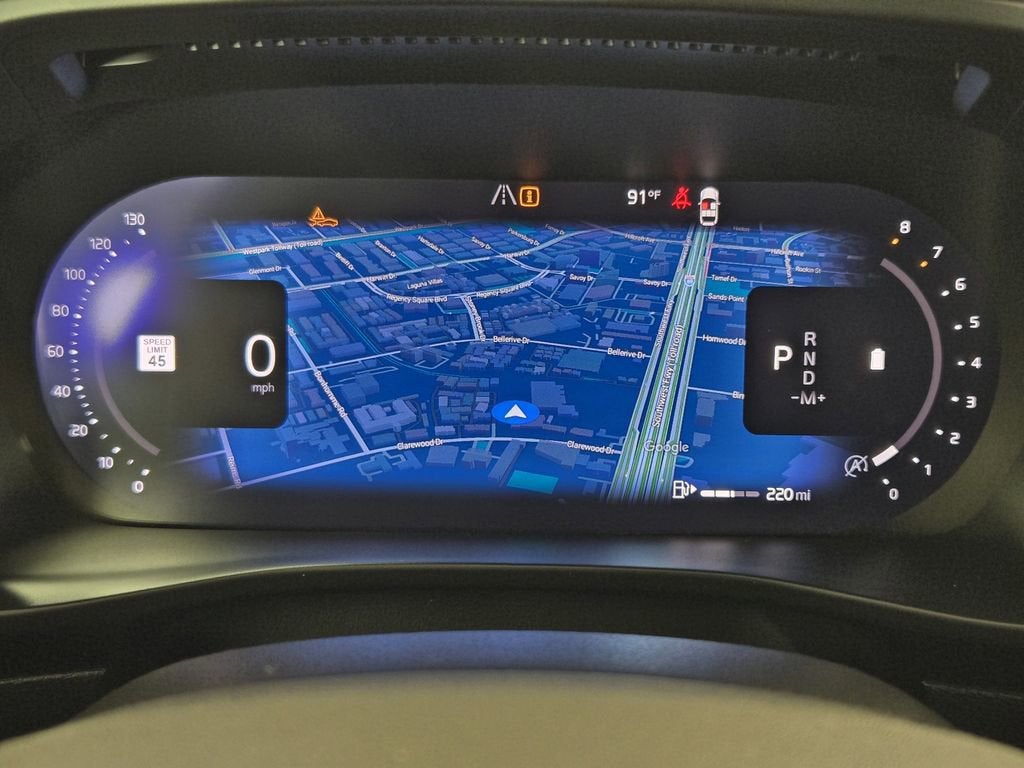 2023 Volvo XC40 B5 Plus Bright Theme