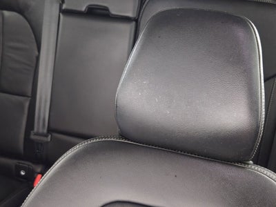 2023 Volvo XC40 B5 Plus Bright Theme